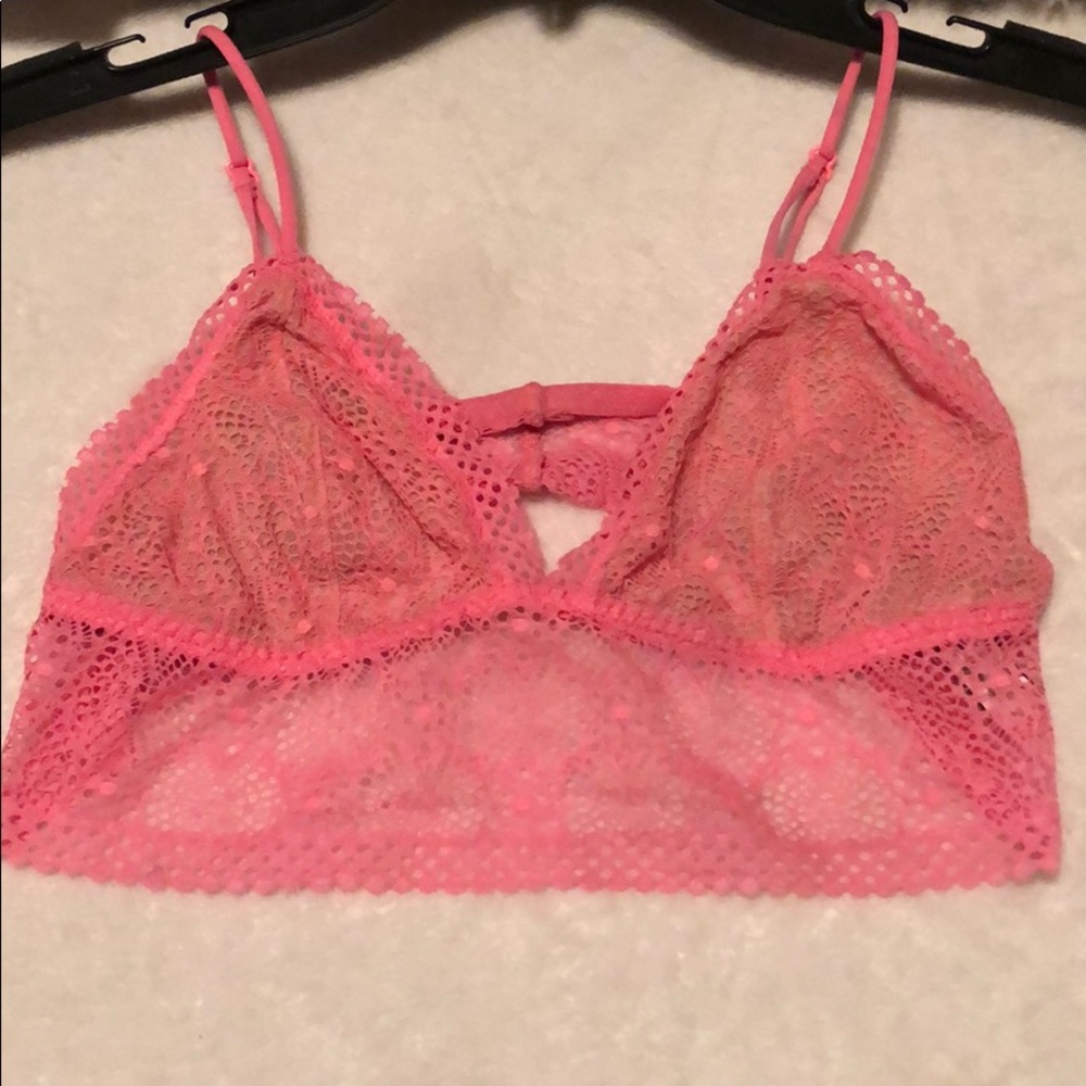 🧡Neon pink bralette🧡